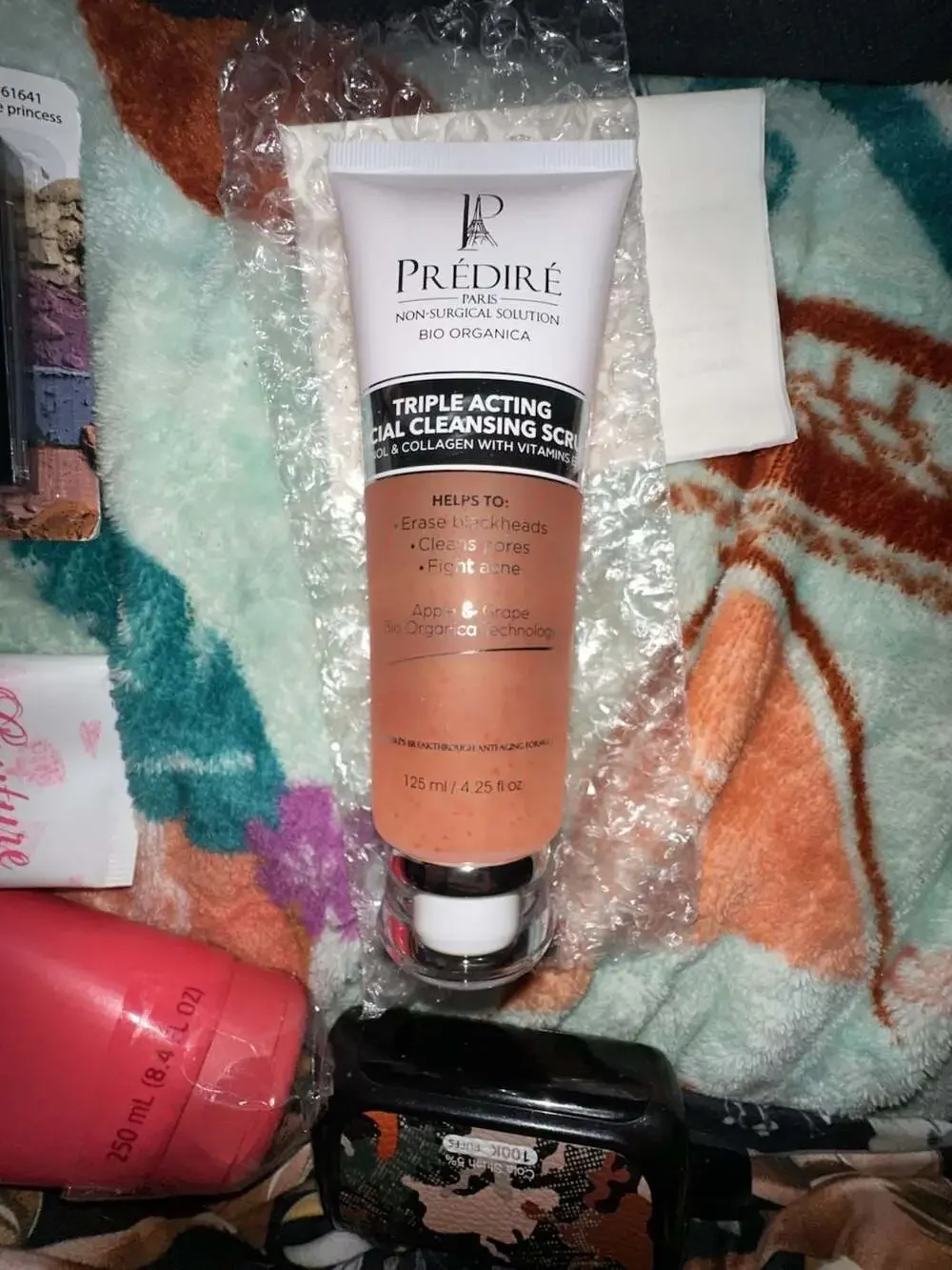 Prédiré Paris Triple Acting Facial Cleansing Scrub with Apple & Grape Bio Organi